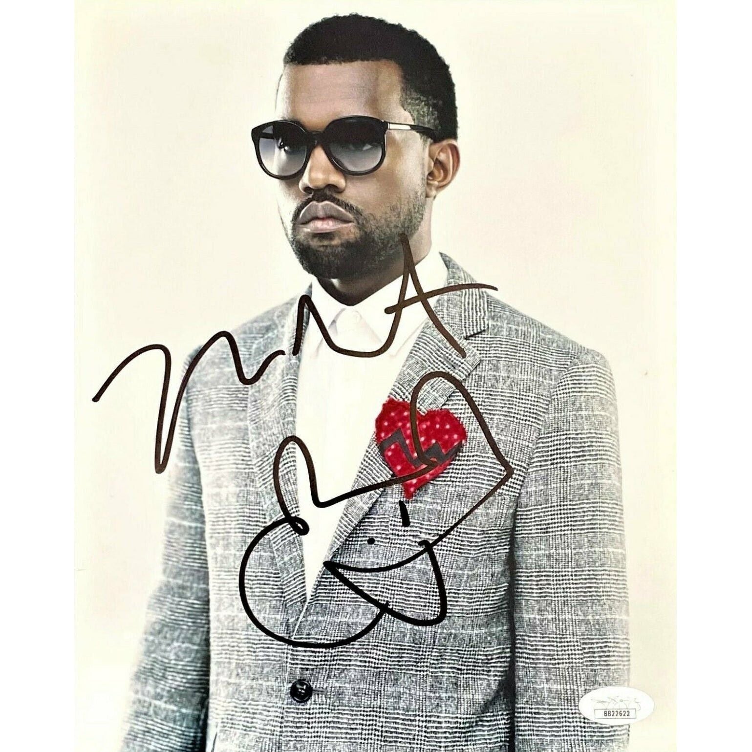 Kanye West - Autographed 8 x 10 Photo with Bear Sketch – MODCLAIR